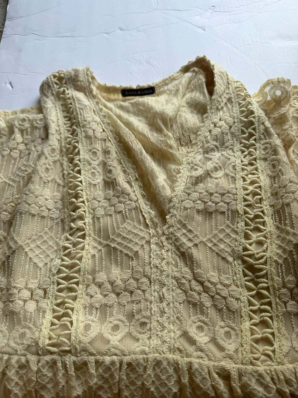 Basil & Lola Cream Crochet Lace Sleeveless Tunic Mini Dress